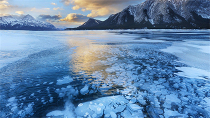 Jagusalon-Ice-Lake2.jpg